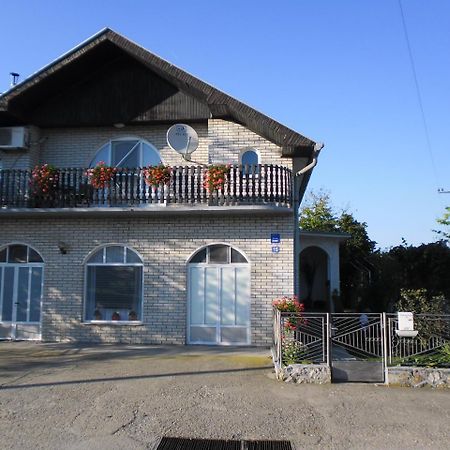 Rooms Mila Rezovac Dış mekan fotoğraf